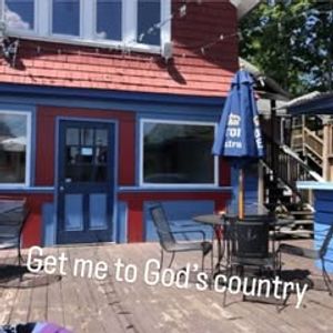 Image post by @quchicks on Instagram