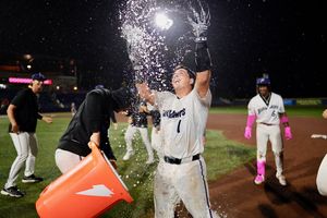 Image post by @bluewahoosbball on Instagram