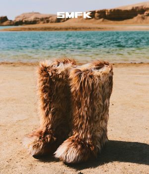 Image post by @smfksmfk on Instagram