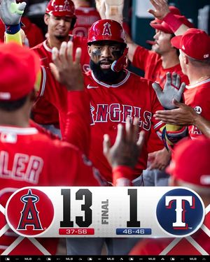 Image post by @mlb on Facebook