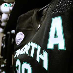 Image post by @undmhockey on Instagram