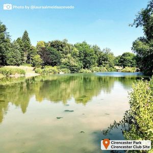 Image post by @candmclub on Instagram