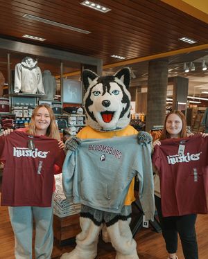 Image post by @bloomsburgu on Instagram