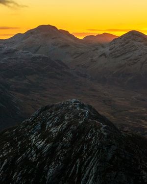 Image post by @thewildatlanticway on Instagram