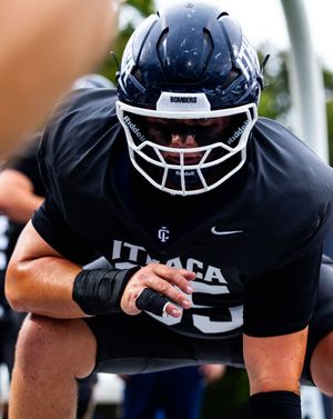 Image post by @ithacabomberfb on Instagram