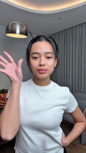 Video post by @aqeelaaz_ on TikTok