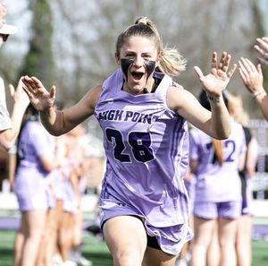 Image post by @hpuwlax on Instagram