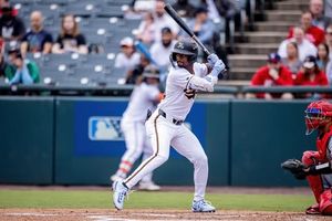 Image post by @enriquebradfield on Instagram