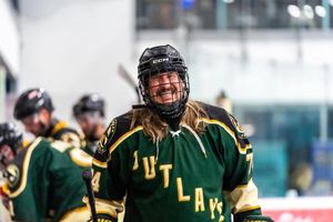 Image post by @nottinghamoutlawsicehockeyclub on Facebook