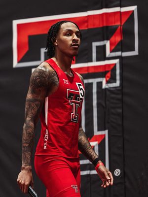 Image post by @photosbyadele_ on Instagram