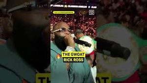 Video post by @daznboxing on YouTube