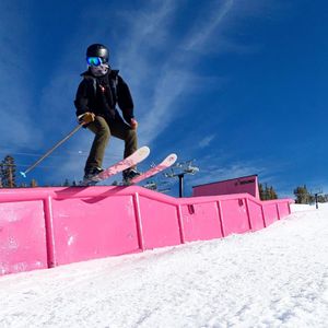 Image post by @j_skis on Instagram