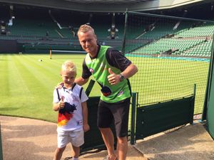 Image post by @lleytonhewitt on Twitter