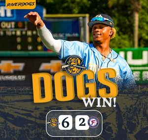 Image post by @ChasRiverDogs on Twitter