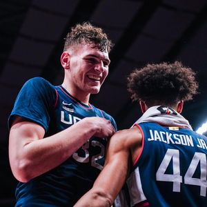 Image post by @uconnmbb on Instagram