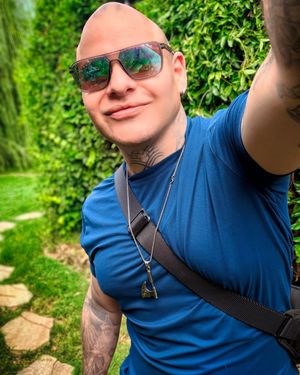 Image post by @djninaflowers on Instagram
