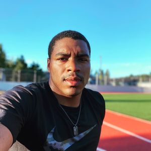 Image post by @deshawnshead on Instagram