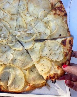 Image post by @sallysapizza on Instagram