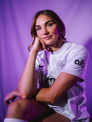 Image post by @taylorflint on Instagram