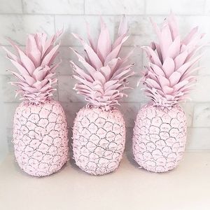 Image post by @theblondewhobakes on Instagram