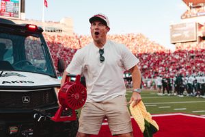 Image post by @Huskers on Twitter