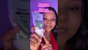 Video post by @chynamariasophia on YouTube