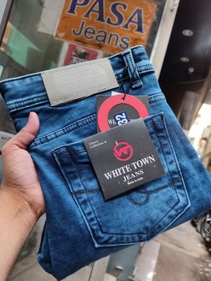 Image post by @jeans_factory_delhi on Instagram