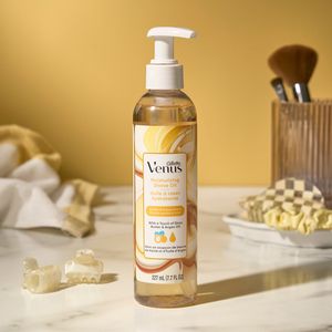 Image post by @gillettevenus on Instagram