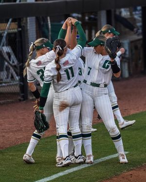 Image post by @charlottesoftball on Instagram