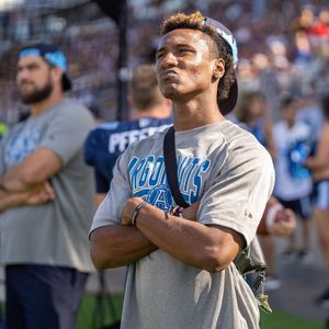 Image post by @deestroying on Instagram