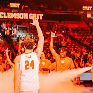 Image post by @iptay on Instagram