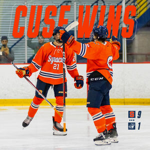 Image post by @syracusehockey on Twitter