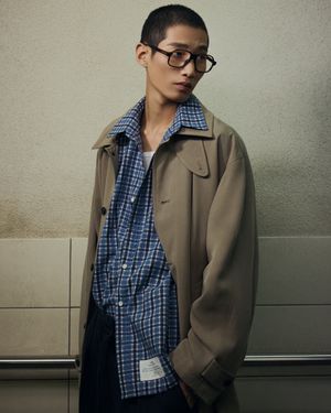 Image post by @esquire.korea on Instagram