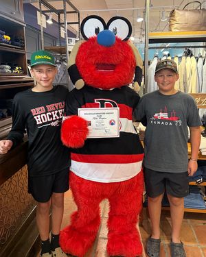 Image post by @bellevillesens on Instagram