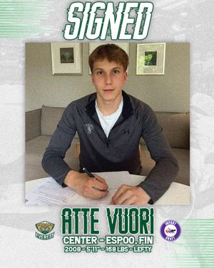 Image post by @everett_silvertips on Instagram