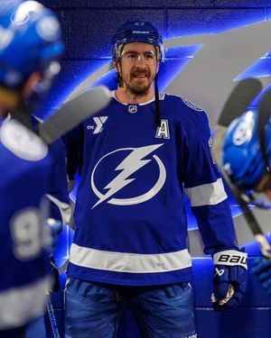 Image post by @TBLightning on Twitter