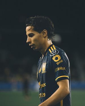 Image post by @diego_lainez on Instagram