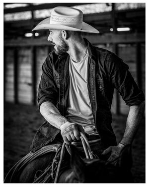 Image post by @hollisimages on Instagram