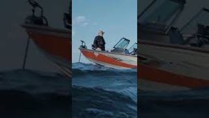 Video post by @lundboatsofficial on YouTube