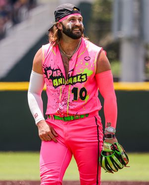 Image post by @brethelton on Instagram