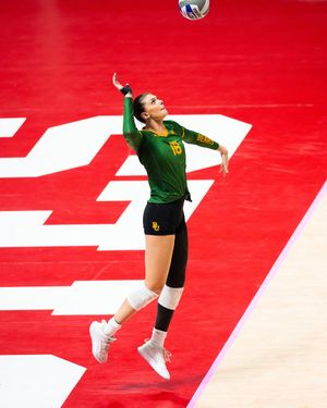 Image post by @baylorvball on Instagram