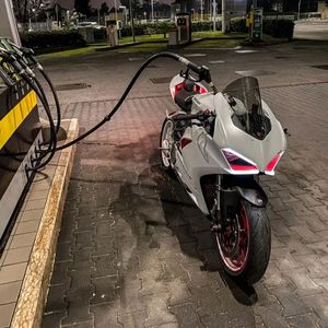 Image post by @panigalers on Instagram