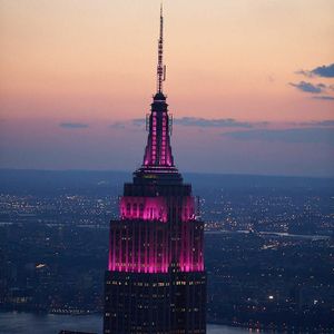 Image post by @empirestatebldg on Instagram