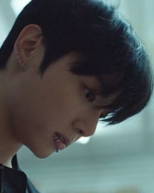 Image post by @harpersbazaarkorea on Instagram