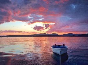 Image post by @themainemag on Instagram