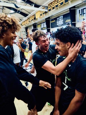 Image post by @uanextboyshoops on Instagram