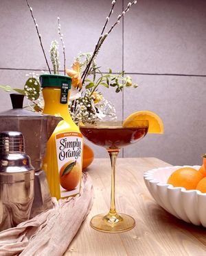 Image post by @drinksimply on Instagram