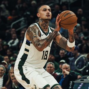 Video post by @Bucks on Twitter