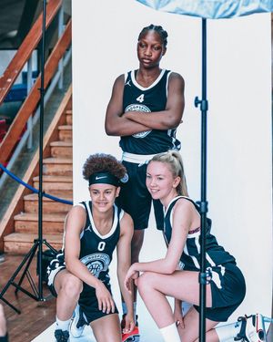 Image post by @hoopsfixwomen on Instagram