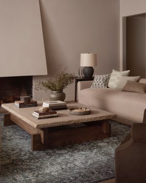 Image post by @shoppeamberinteriors on Instagram